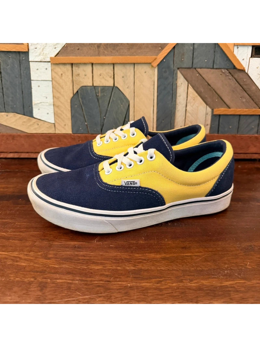 Vans Era Low Top Sneakers Men's 7 Women's 8.5